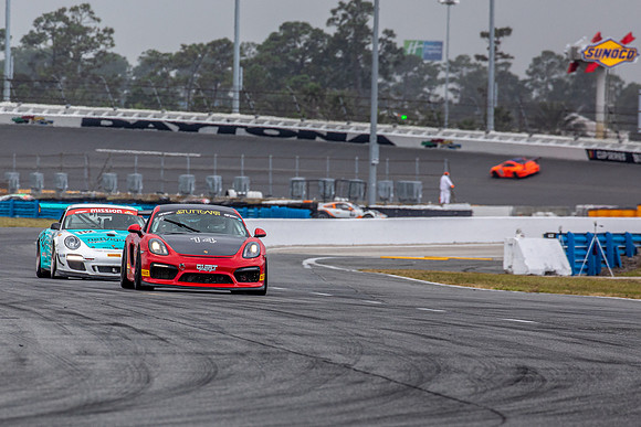 #112 Andrew Uzarowski, Porsche GT3.8  - Mission Foods GT3 Cup