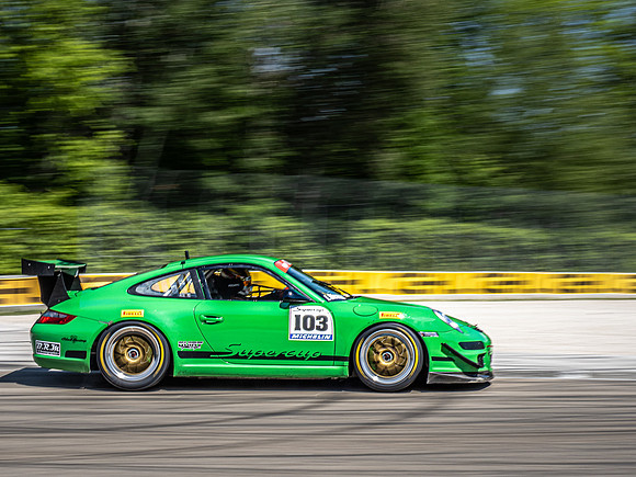 #103 John Bleazard, Mission Foods GT3 Cup Trophy - GT4.0
