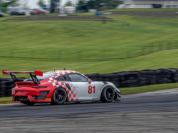 #81 Juan Gonzalez (Butch Leitzinger), Mission Foods GT3 Cup Trop