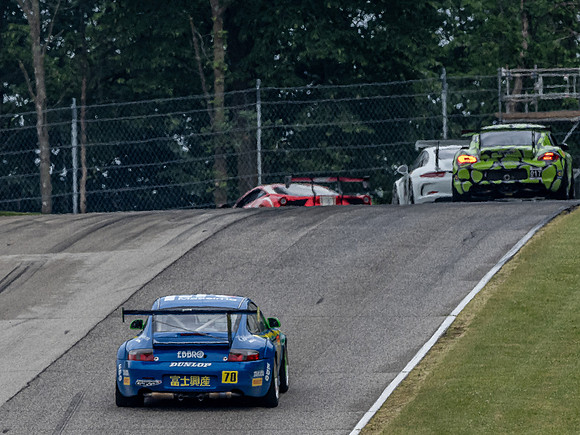 #70 Randal Cassling (Chris Hall), Mission Foods GT3 Cup Trophy -