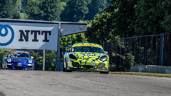 #017 William Wachs, Stuttgart Cup Porsche Cayman 3.4 and #730 Mi