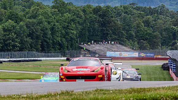 #4 Andy Pilgrim (Ferrari 458 GT - Maranello Cup) leads the IGT f